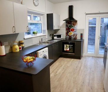 5 bedroom house to rent - Photo 4