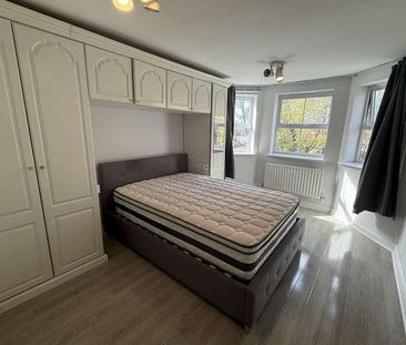 Sovereign Court, HA6 - Photo 3