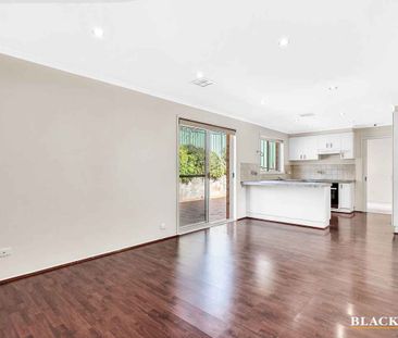 Elevated home in a convenient location - Photo 5