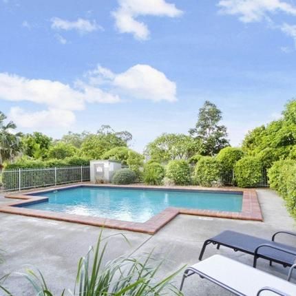 Durack Townhouse with Space, Comfort & Location - Gym & Pool Facitilities - Photo 4