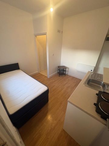 Studio Flat, Derby Road, L20 - Photo 5