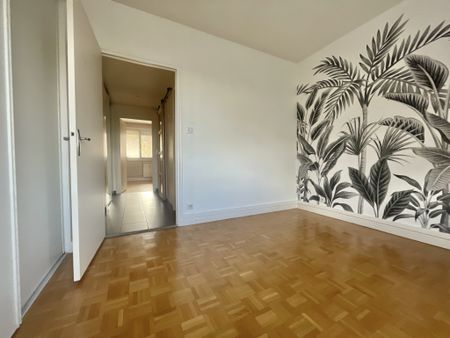 Location Appartement 3 pièces 73m² VALENCE 26000 - Photo 3