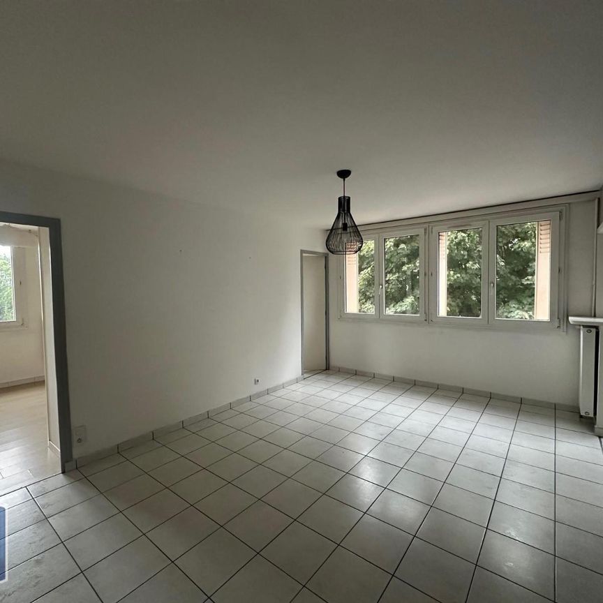 Location Appartement 3 pièces 56m² GRENOBLE 38100 - Photo 1