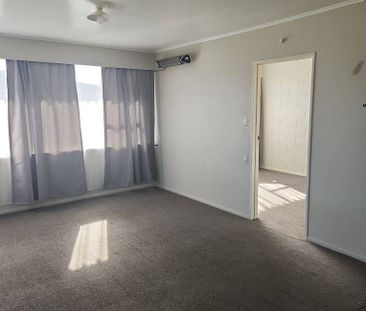 1/22 Deere Avenue, Fenton Park - Photo 2