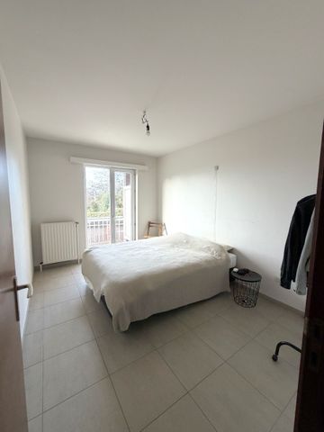 Appartement met 3 slaapkamers en garage in centrum Zwevezele - Photo 4