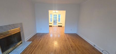 For Lease - 406 Glengarry Avenue, Toronto, Ontario - Photo 2