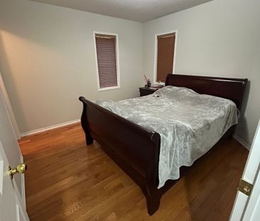 For Lease - 4332 Guildwood Way, Mississauga, Ontario - Photo 5