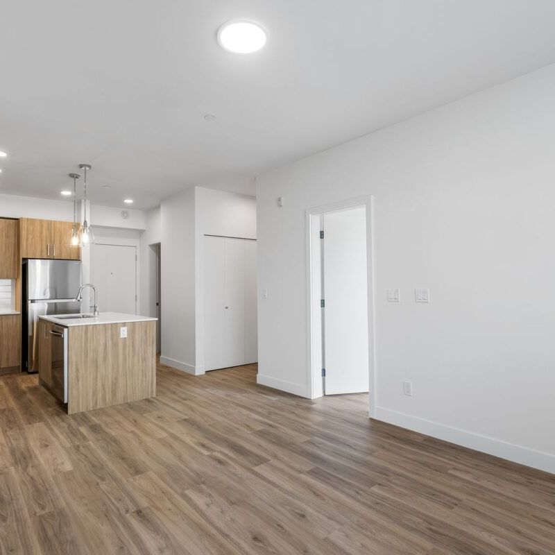Brand New 2 Bedroom in Sterling at Bell Centre B2-B8 – First 2 Months Rent Free! - Photo 1