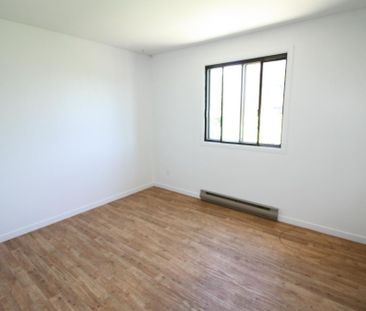 A Valleyfield – Grand, beau, propre et tranquille 5-1/2 , LIBRE - Photo 4