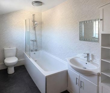 2 bedroom terraced house to rent - Photo 6