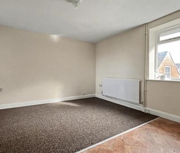 1 Bedroom Flat / Apartment to let - Photo 1