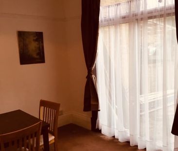 Room in a Shared House, Sidney Avenue, N13 - Photo 1