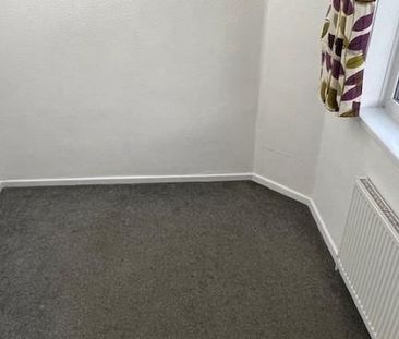 2 bedroom maisonette to rent - Photo 6