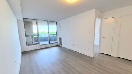 For Lease - 21 Vaughan Road Unit# 505, Toronto, Ontario - Photo 2