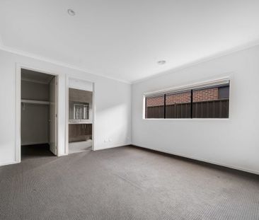 Location is Key - Photo 4