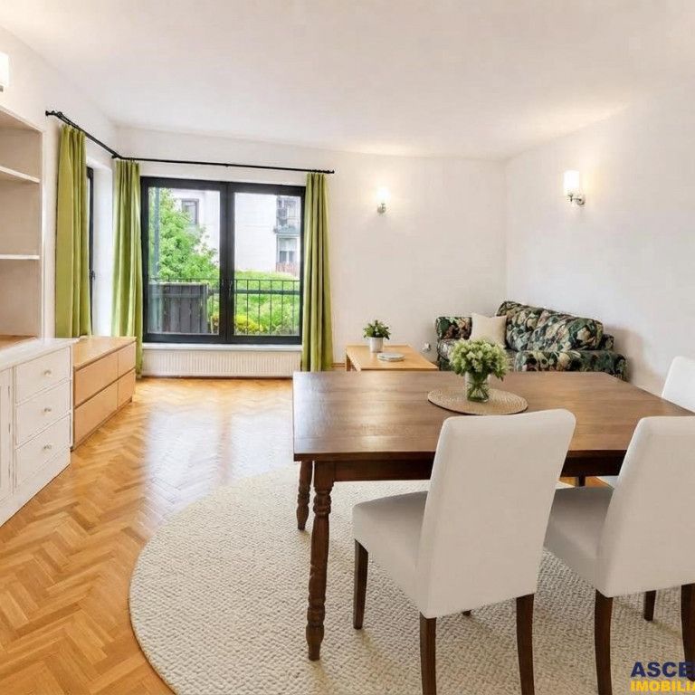 Vila cu etaj, curte proprie si livada, parcare interioara, B - Photo 1