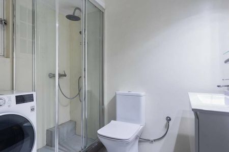 Ενοικίαση κατοικίας, 74 τ.μ., Παλαιό Φάληρο, 1.663 € - Photo 2