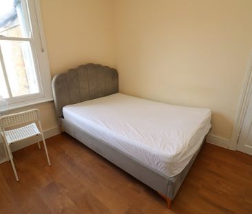 Room in a Shared House, Eric St, E3 - Photo 5