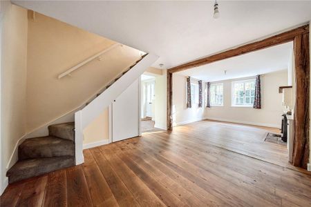 3 bedroom semi-detached house to rent - Photo 2