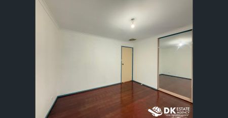CONVENIENT LOCATION AND FRESHLY PAINTED FAMILY HOME - Photo 3