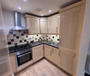 1 bedroom flat to rent - Photo 5