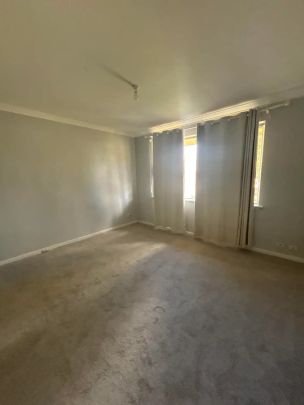 “Charming 3x1 duplex in Armadale” - Photo 1