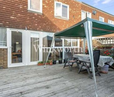 Caradon Way, London, N15 - Photo 3