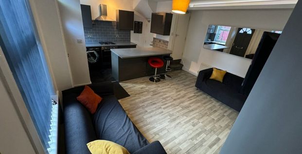 Harold Grove, Hyde Park, Leeds, LS6 1PH - Photo 1