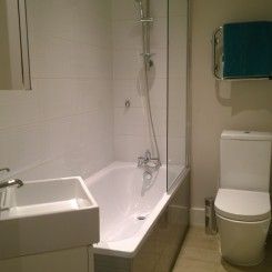 Modern and stylish 2 bedroom apartment available immediately - Photo 4