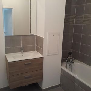 Location Appartement 3 pièces 54m² BRETIGNY SUR ORGE 91220 - Photo 2