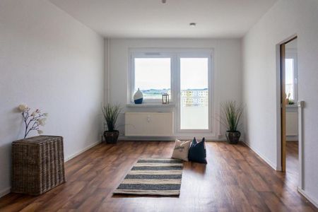 3-Raum-Wohnung mit Balkon und einen Spielplatz im Wohnumfeld - Foto 3