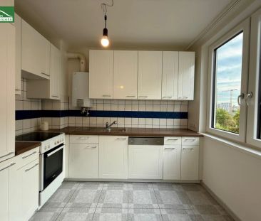 Attraktive 2-Zimmer-Wohnung mit Balkon und getrennter Küche - ab so... - Foto 3