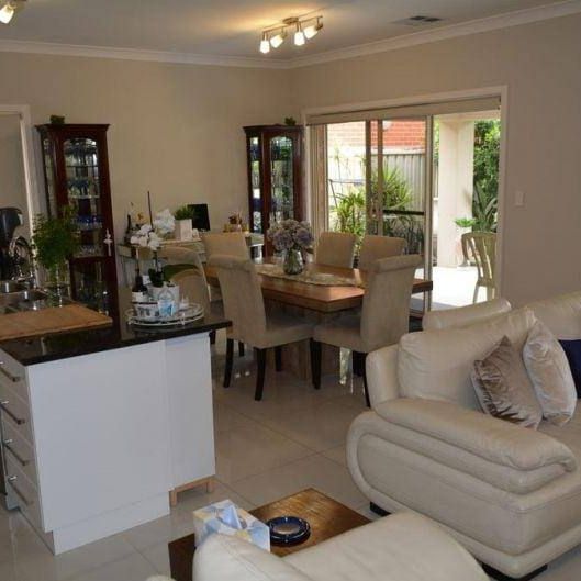 CONTEMPORARY HOME + SOLAR BATTERIES. Save Thousands in electricity per year. - Photo 1