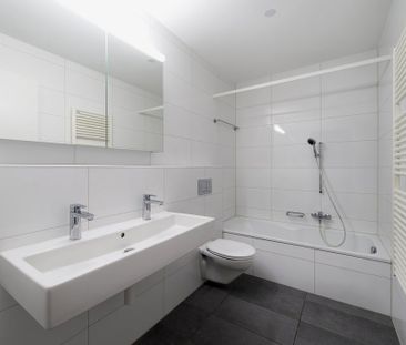 2.5 Zimmer, 69 m², 6. Stock - Photo 3