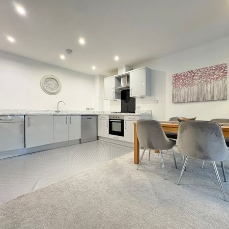 2 bedroom apartment to rent - Photo 4