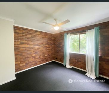 Prime Paddington Position - Tri level Townhouse with Pool. - Photo 6