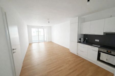 Gemütliche 2-Zimmer- Wohnung mit Loggia in ruhiger Lage Eggenberg/Graz - Photo 2
