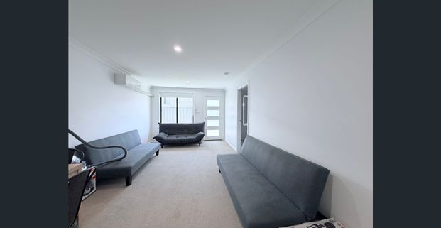 CONVENIENCE, COMFORT AND SECURITY! - Photo 1