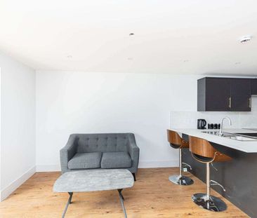 Boutique Hotel Style Studio Flats & En-Suite Rooms - Photo 1