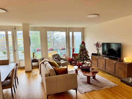 4 Zimmer, 98 m², 3. Stock - Foto 1