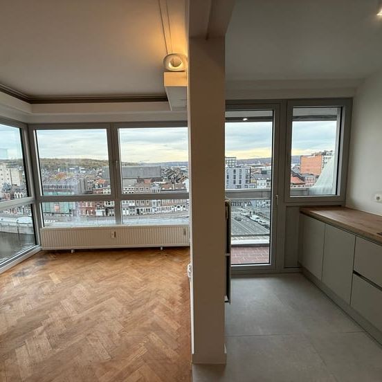 Appartement te huur - Photo 1