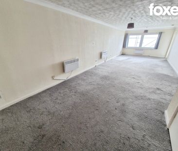 3 bed flat to rent in Craghead, 77 Manor Road, Bournemouth, Dorset,... - Photo 1