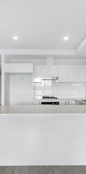 Modern two bedroom unit - 20% below market rent - Photo 1