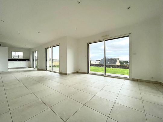 Maison T6 vue mer - GUIPAVAS / LE RODY - 123.90 m² - Photo 1