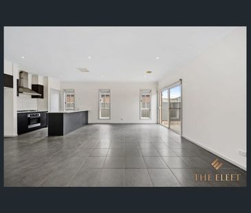 22 Elsmore Street, Tarneit, Vic 3029 - Photo 3