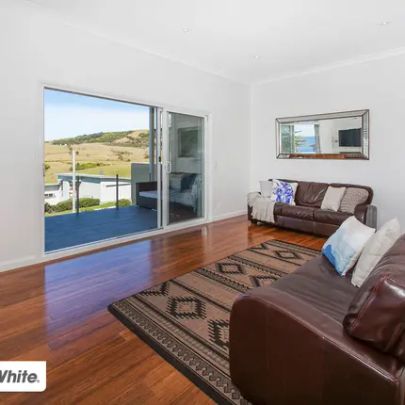 Effortless Coastal Living with Views, Privacy & Comfort - Photo 1