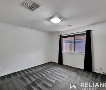 Family Home in great location! - Photo 2