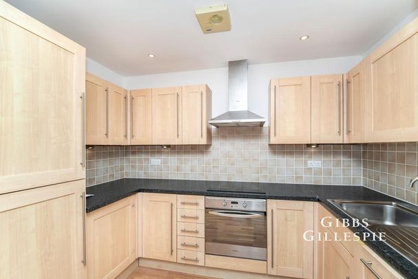 2 bedroom flat to rent - Photo 1