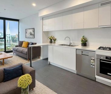 Stunning 2-Bedroom Apartment in the Heart of Brisbane City! - Photo 1