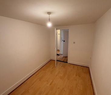 2 Bed Flat, Camberwell Grove, SE5 - Photo 5